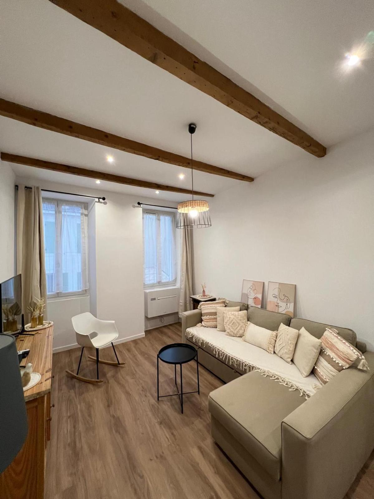 Le Decazes, Sejournez A Deux Pas De La Apartment Marseille